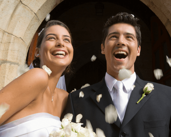 10 نصائح ذكيّة للاقتصاد في ميزانية زفافك