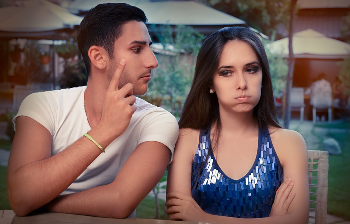 تشعرين بالانزعاج من زوجك؟ إليكِ 5 طرق لمواجهة هذا الشعور
