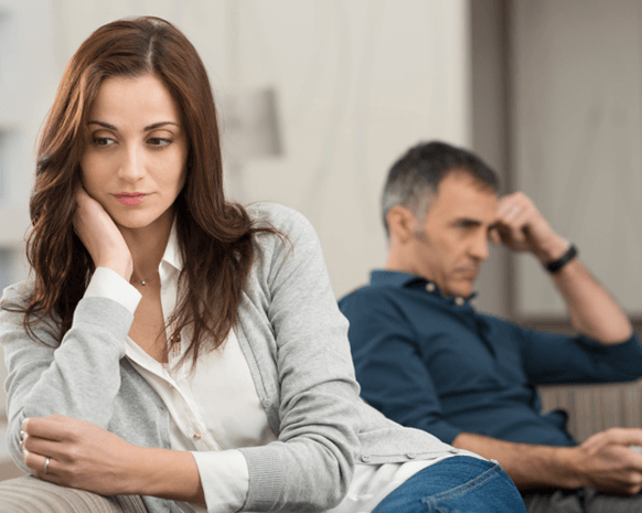 لهذه الأسباب.. لا تستمرّي في زواج تعيس من أجل أطفالك