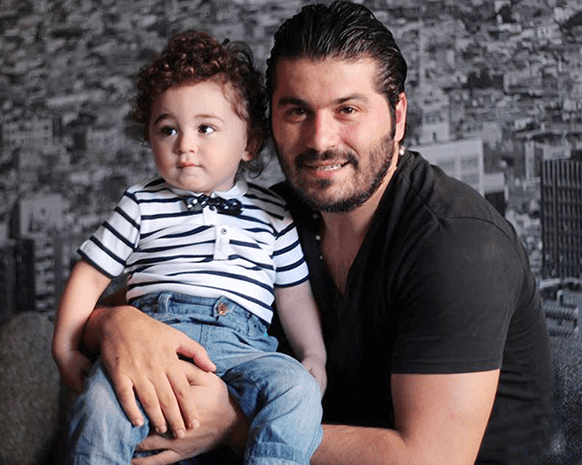 يزن السيد متّهم بالإخلال بالآداب العامة؛ فكيف يردّ؟