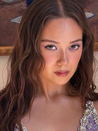 إليكِ أحدث صيحات المكياج لموسم الربيع