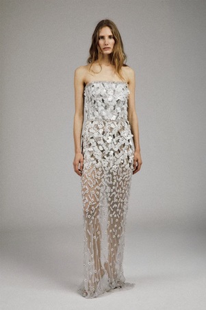 خفة لافتة في مجموعة أزياء Nihan Peker الجديدة