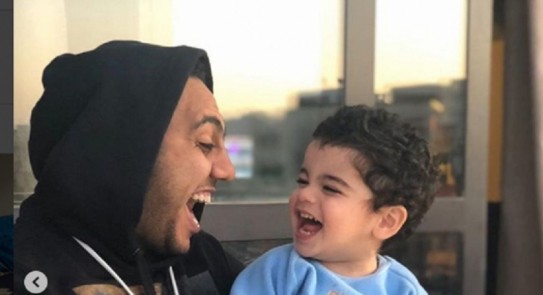 وفاة ابن «أوس أوس» بعد مولده بـ3 أشهر إثر سقوطه في المنزل