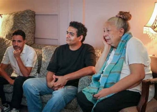 وفاة الفنانة سمية الألفي والدة أحمد الفيشاوي