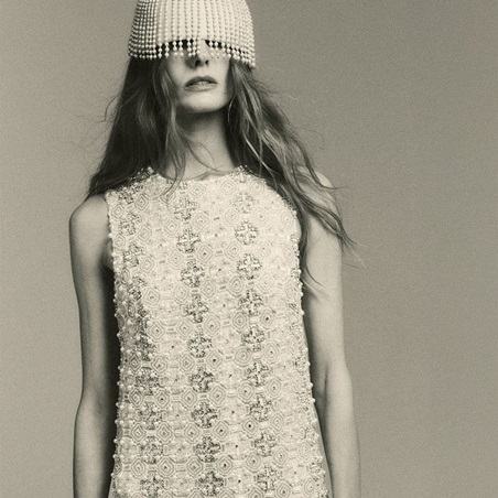 خفة لافتة في مجموعة أزياء Nihan Peker الجديدة