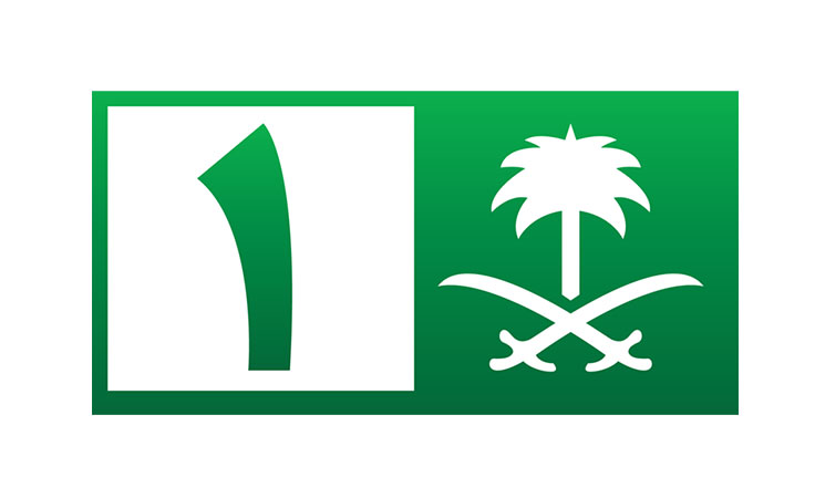 مذيع سعودي يقع في خطأ مضحك على القناة الاولى السعودية