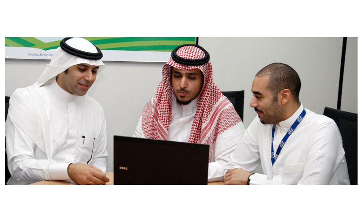 البرلمان السعودي يدرس كيف ينهي خدمة موظف سعودي