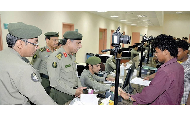 هكذا نجح مقيم يمني في تجديد اقامته 4 سنوات مجانا من خلال رهان غريب مع كفيله السعودي