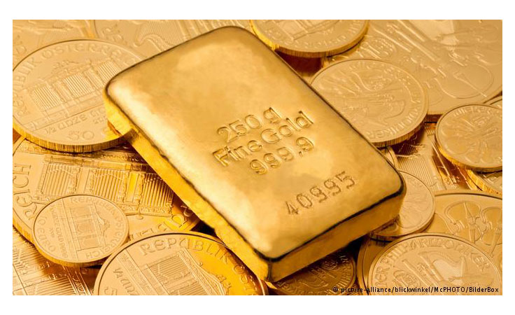 بالفيديو مواطنون ينقبون عن الذهب في صحراء الخرمة بالسعودية.. ولجنة المعادن الثمينة ترد !