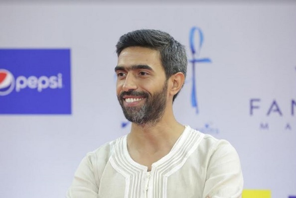 عمرو عابد في العرض العالمي الأوّل لفيلم «لما بنتولد» بمهرجان الجونة
