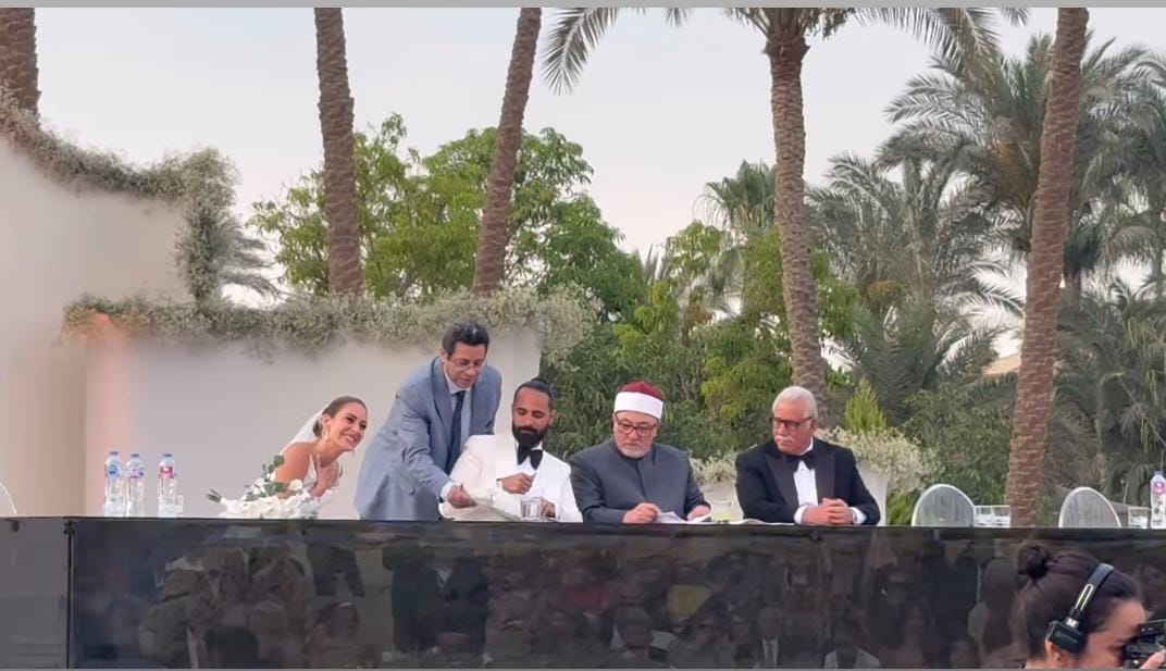 الصور الأولى من حفل زفاف أمينة خليل على المصور أحمد زعتر
