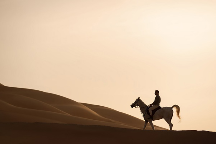 صيف مختلف بين الكثبان والهدوء