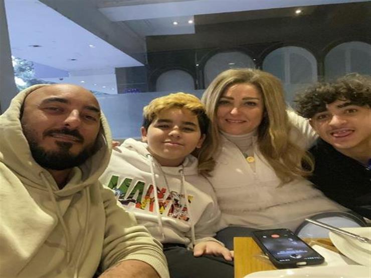 نهال عنبر عن علاقتها بنجلها حسام الحسيني: خاصمته 60 يوماً بسبب الديسكو