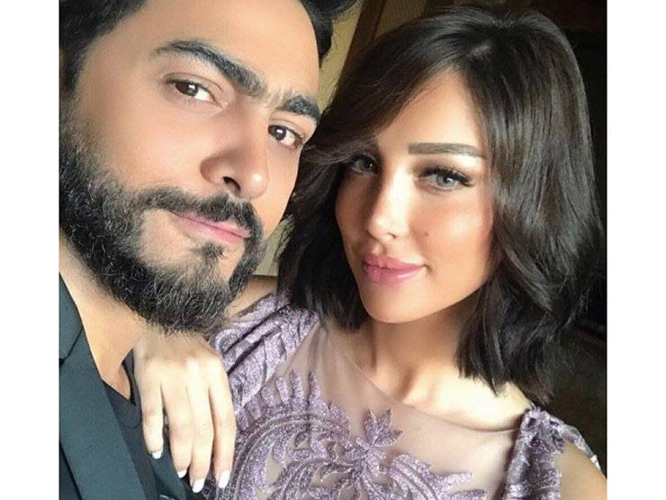 تامر حسني يرد على شائعة انفصاله عن بسمة بوسيل ويبارك لها على شركتها المستقلة