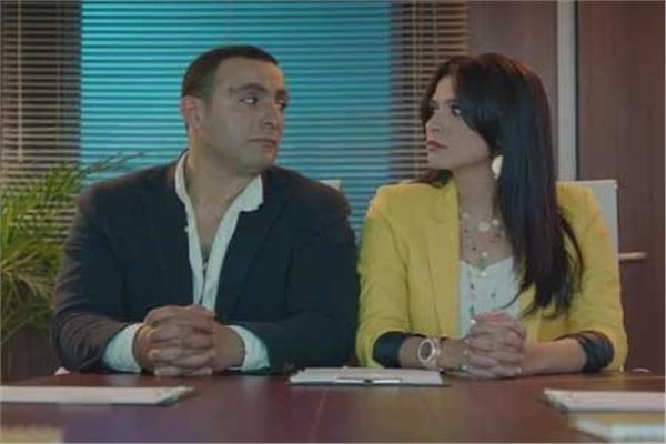 ياسمين عبد العزيز وأحمد السقا في عمل مشترك بعد أكثر من 22 عاماً