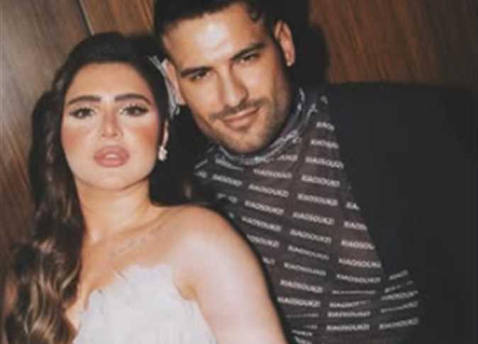 طلاق مسلم وزوجته بعد أقل من 5 أشهر