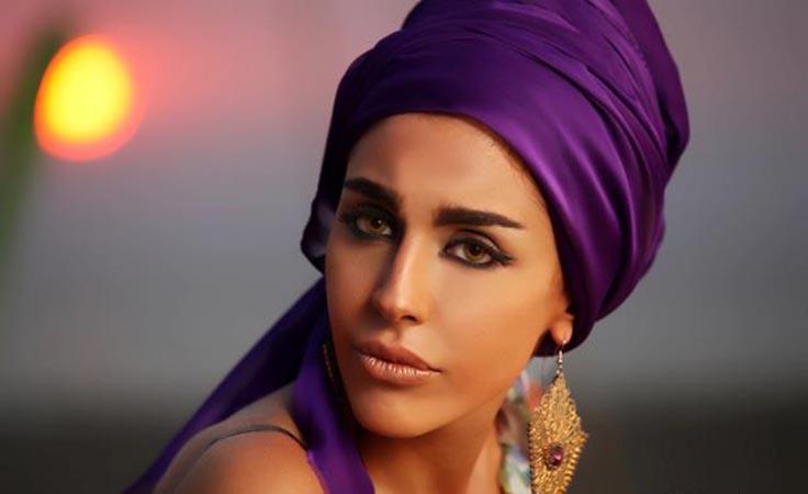 صورة حديثة تجمع بين ليلى اسكندر وزوجها وطفلها | نواعم