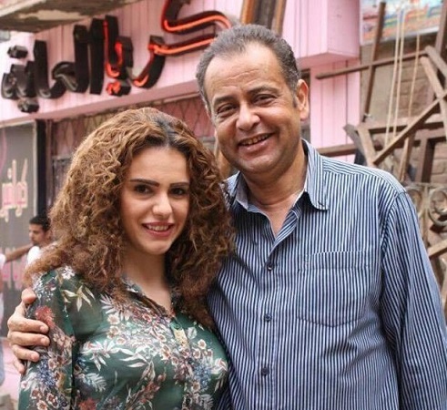 محمد غنيم يتّهم زوجته المذيعة بالجمع بين زوجين!