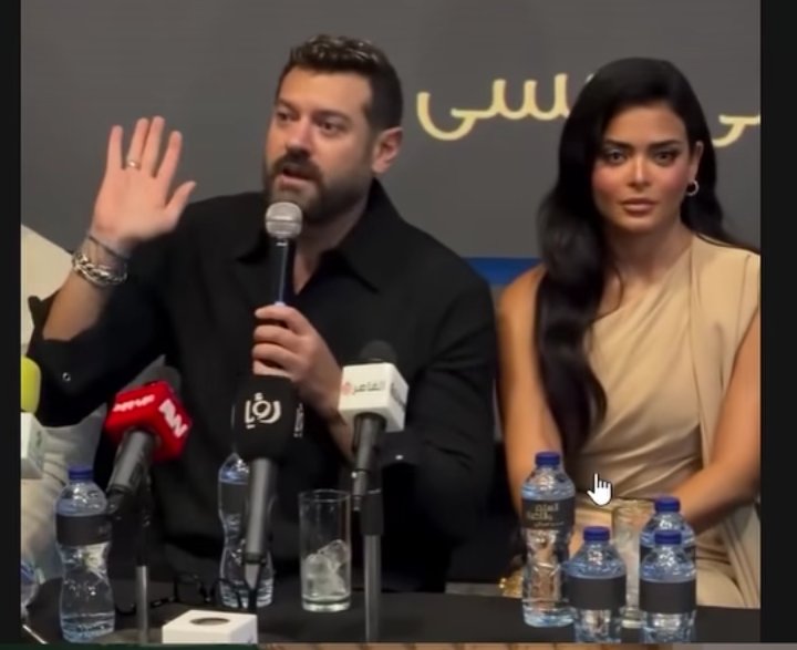 عمرو يوسف يعتذر عن 