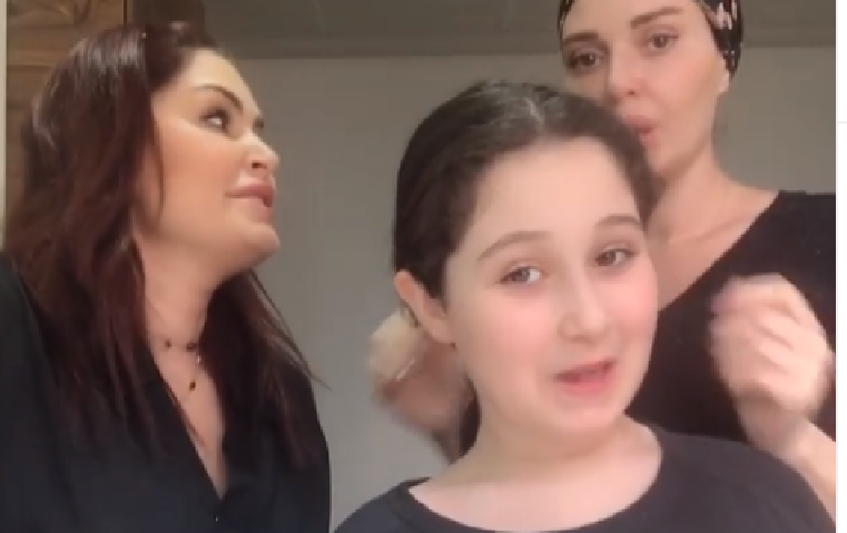 ابنة سيرين عبد النور تظهر للمرة الأولى وتشارك والدتها الطهي