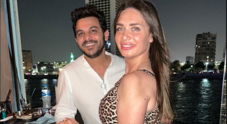 خطيبة محمد رشاد السابقة توضّح سبب احتفاظها بصوره بعد الانفصال