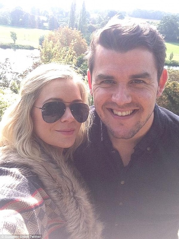 مغنية أمريكية تضع مولودها الثاني في «المطبخ»!