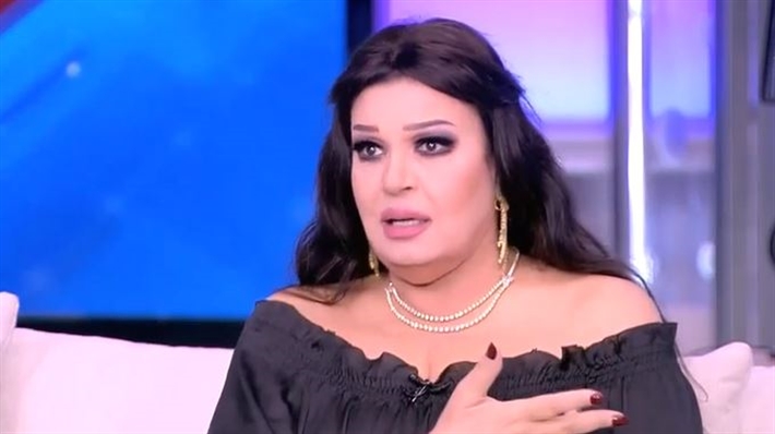 فيفي عبده من عزاء ناهد فريد شوقي: أيامنا سودة أشوفكم بكرة في عزا تاني