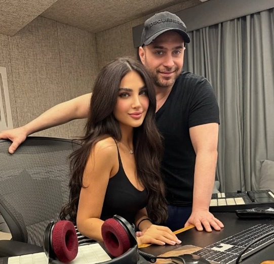 صورة تجمع بين حسام حبيب وشيراز والفنان يوضح علاقتهما