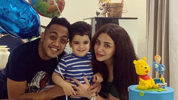 وفاة ابن «أوس أوس» بعد مولده بـ3 أشهر إثر سقوطه في المنزل
