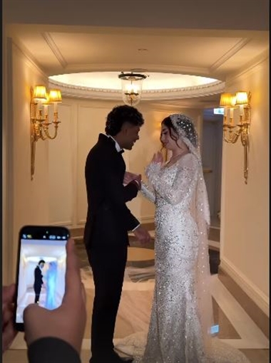 الصور الأولى من حفل زفاف مغني الراب عفروتو