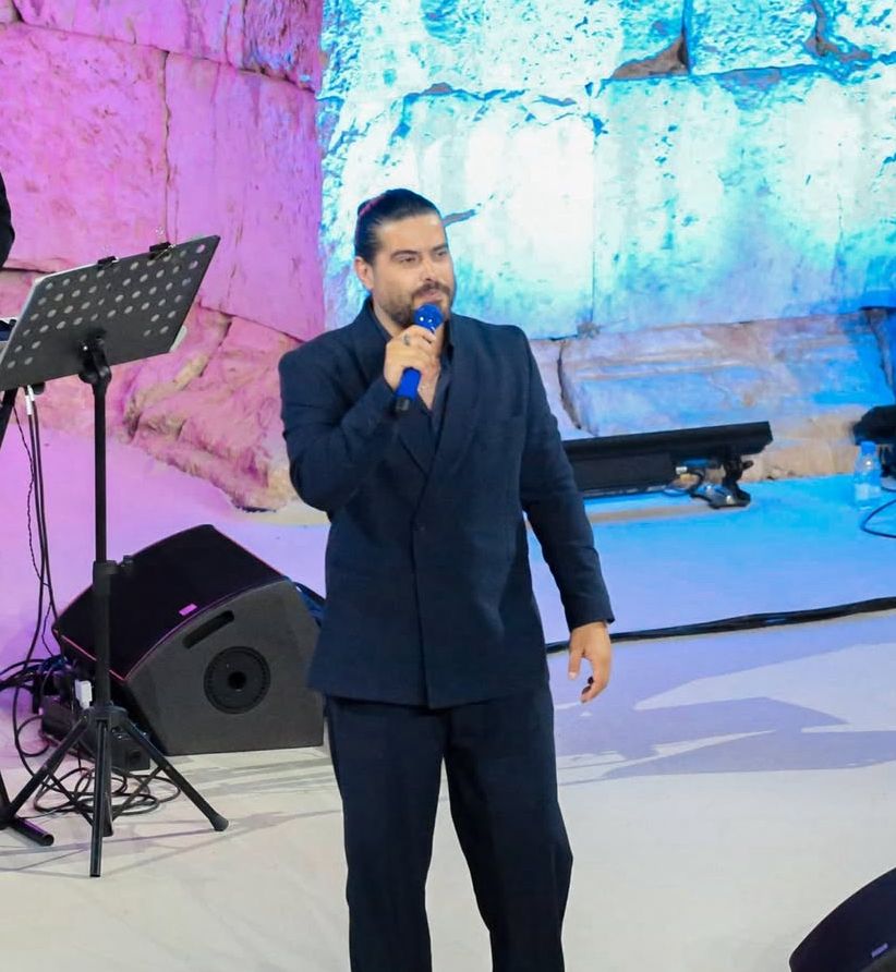 ناصيف زيتون يُشعل المدرّج الجنوبي في أولى مشاركاته بمهرجان جرش