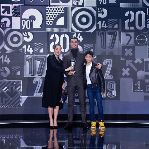 بعد 8 سنوات.. زواج كريستيانو رونالدو وجورجينا اليوم