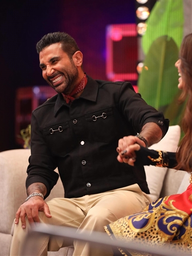 أحمد سعد يهاجم البرنامج: خدعوني في 