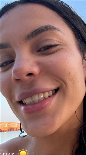 رومانسية بين هايدي خالد وهادي الباجوري... الصور الأولى من شهر العسل