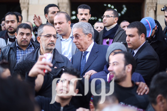 لغز غياب عمر الشريف عن جنازة فاتن حمامة