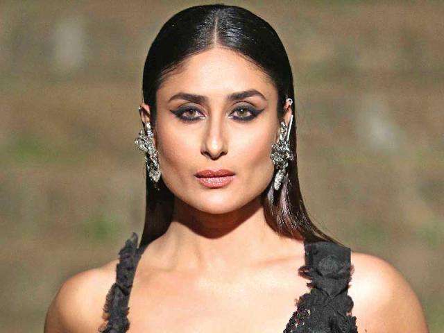 أحدث صورة لكارينا كابور بعد ولادة طفلها الثاني