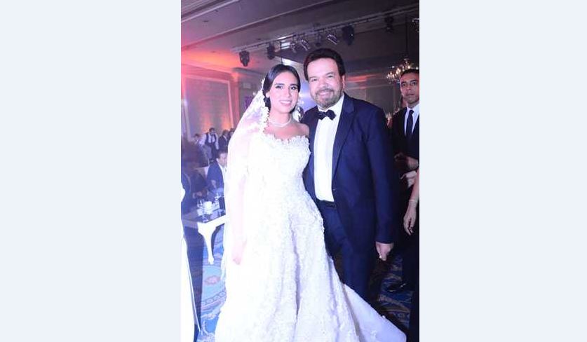 شاهدي حفل زفاف ابنة خالد عجاج.. هل أعجبك إطلالتها؟