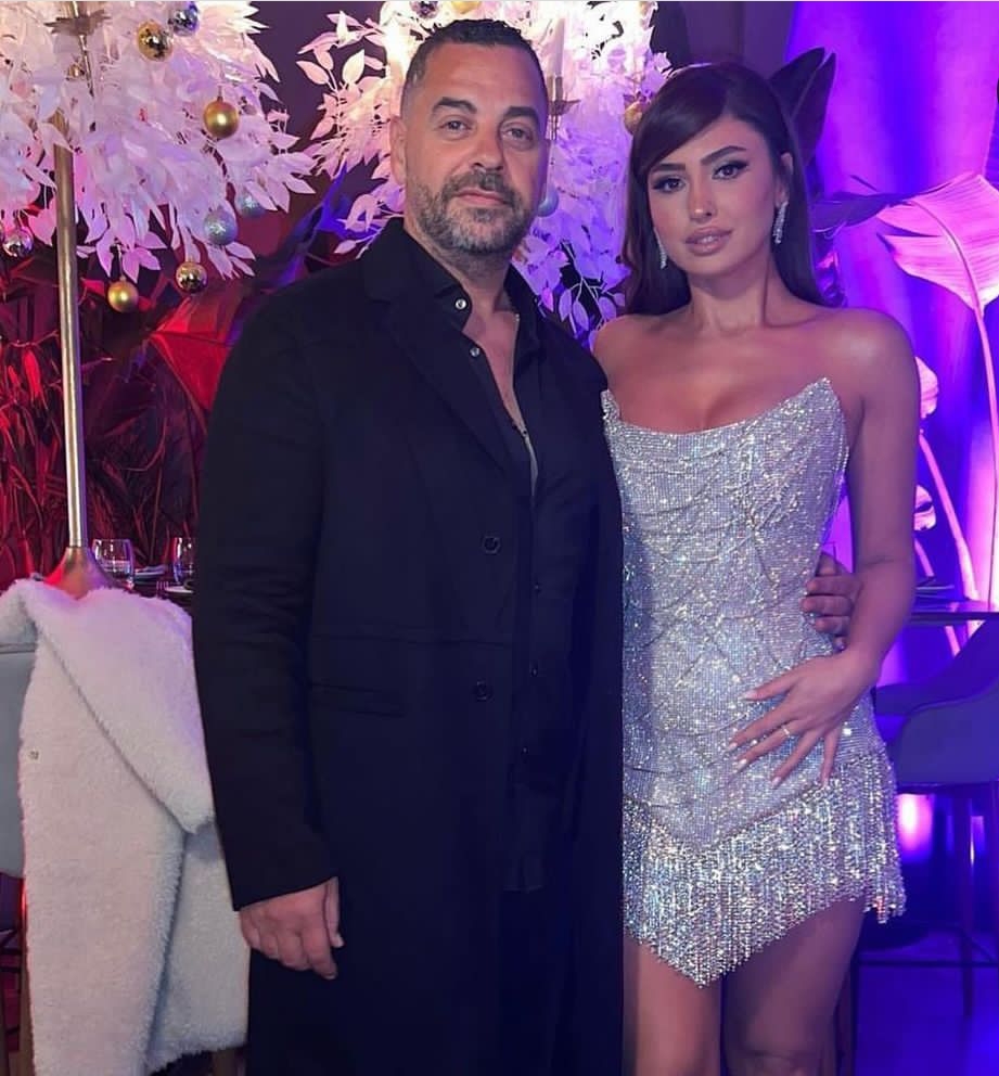 طارق العريان: أتمنى أن يرزقني الله ببنات.. ونيكول ستكون أمًّا عظيمة