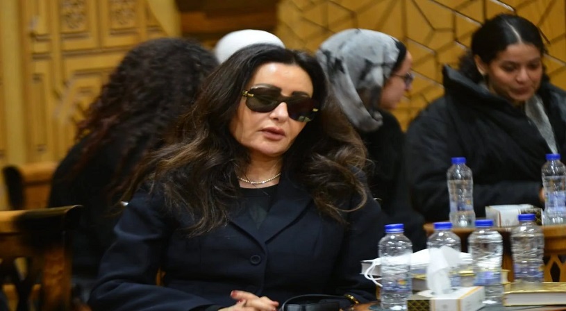 الفنانة تجيب… هل توجد شبهة جنائية في وفاة شقيق لطيفة؟