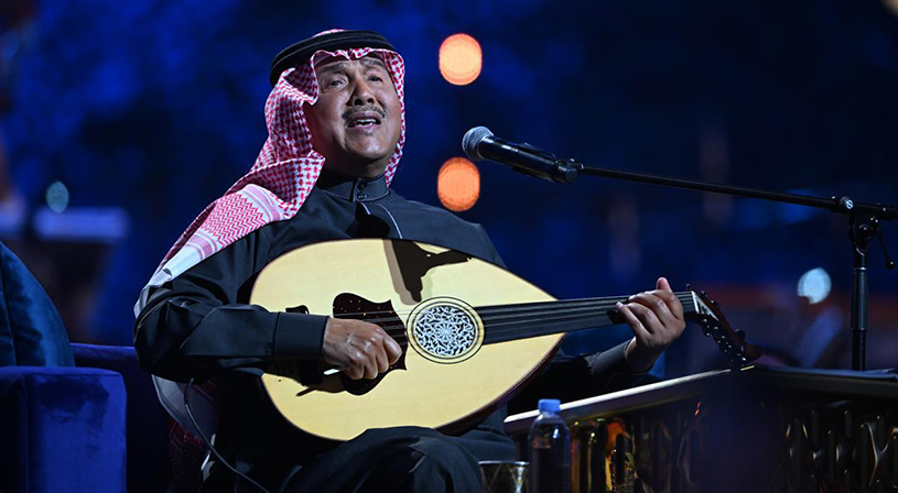 مكتب فنان العرب محمد عبده يصدر بياناً حاسماً بشأن اعتزاله