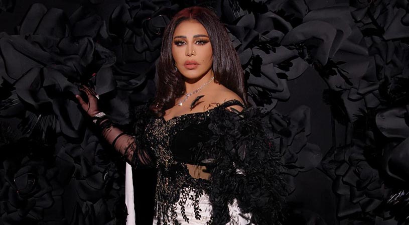 فيديو بكاء أحلام بسبب مرض أنغام