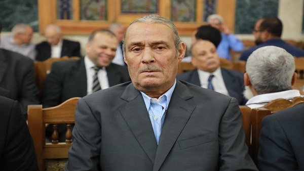 فاروق الفيشاوي يعلن عن مرضه بطريقة صادمة.. والنجوم يتضامنون