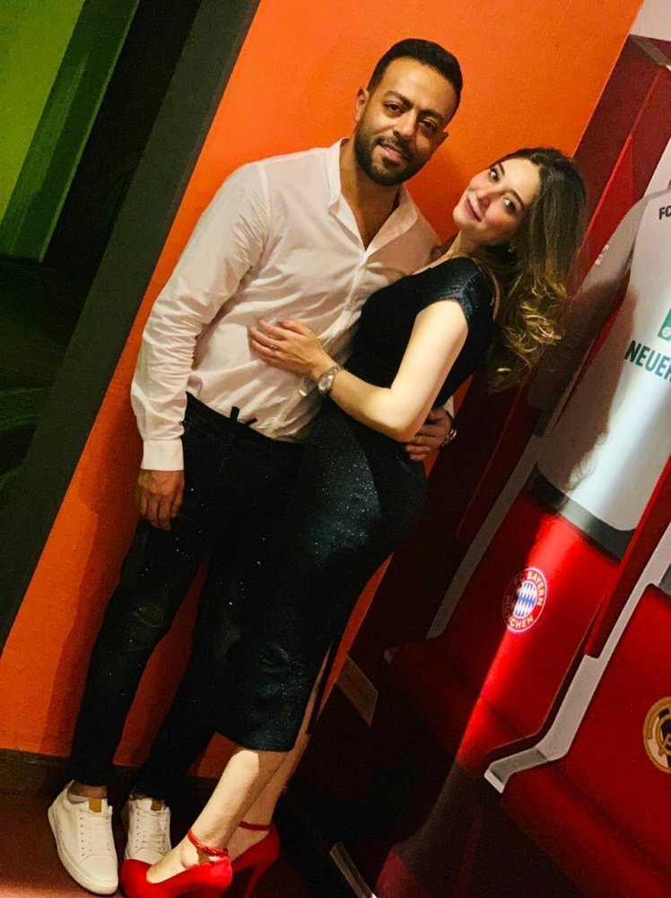 دارين حلمي: فسخت خطبتي من تامر عاشور لإنه كان مفهمني إنه مُطلّق