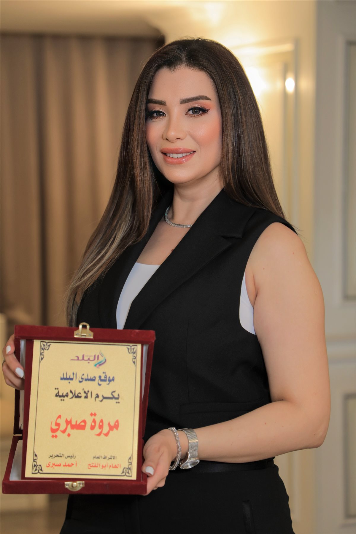 مذيعة مصرية: شيرين عبد الوهاب محتاجة تهتم ببناتها شوية