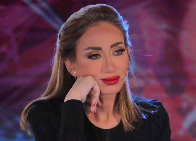 ريهام سعيد تُفاجىء الجمهور بـ«لوك جريء» والجمهور يُشبّهها بمايا دياب
