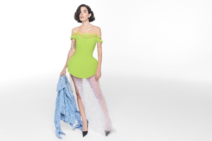 أناقتك بلا قيود بمجموعة AZZI & OSTA