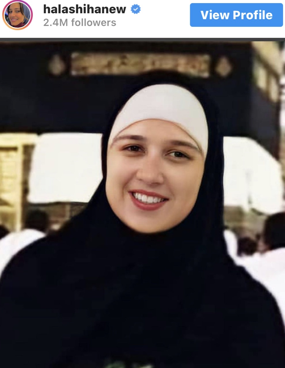 حلا شيحة تنشر صورة ياسمين عبدالعزيز بالحجاب والجمهور ينتقدها