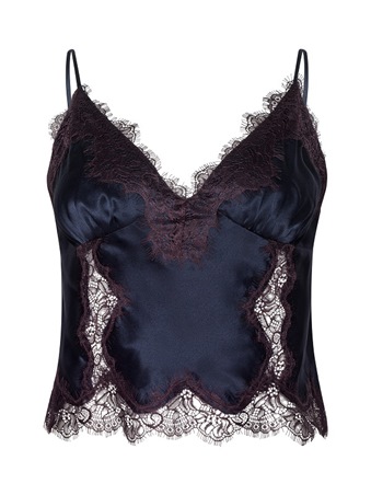 تألقي في موسم الأعياد مع L’AGENCE