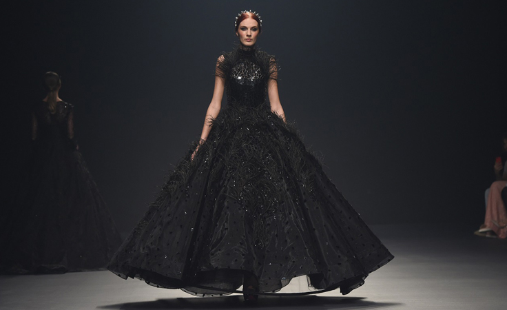الأنوثة المتوهّجة نجمة عرض Atelier Zuhra
