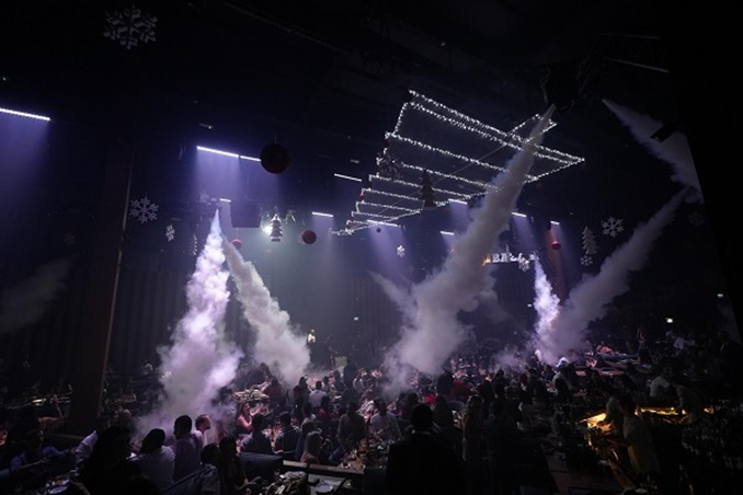 دبي تلمع بالثلج… وBAZAAR يوقظ روح الاحتفال